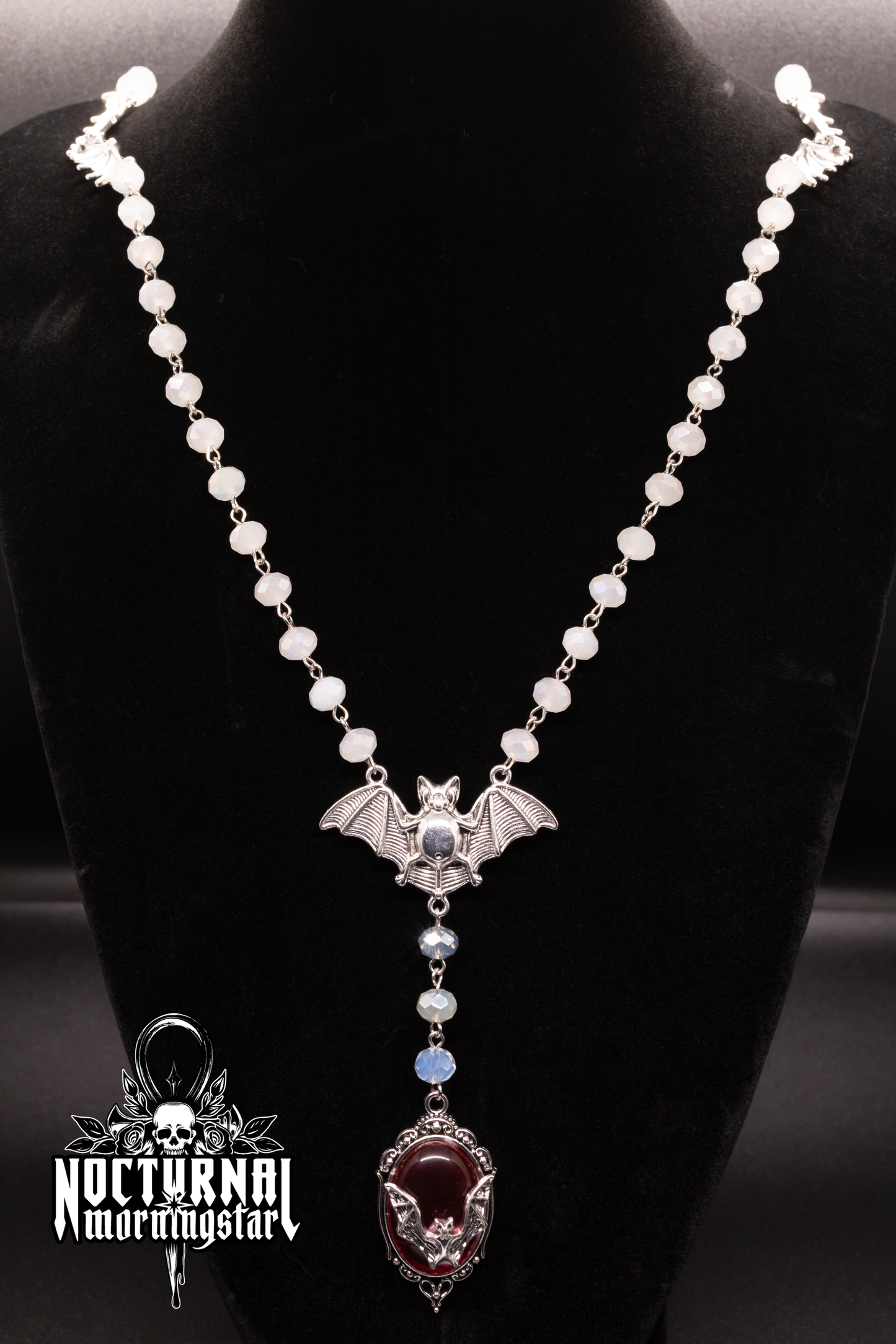 Bat Rosary White w Blood Red Cameo