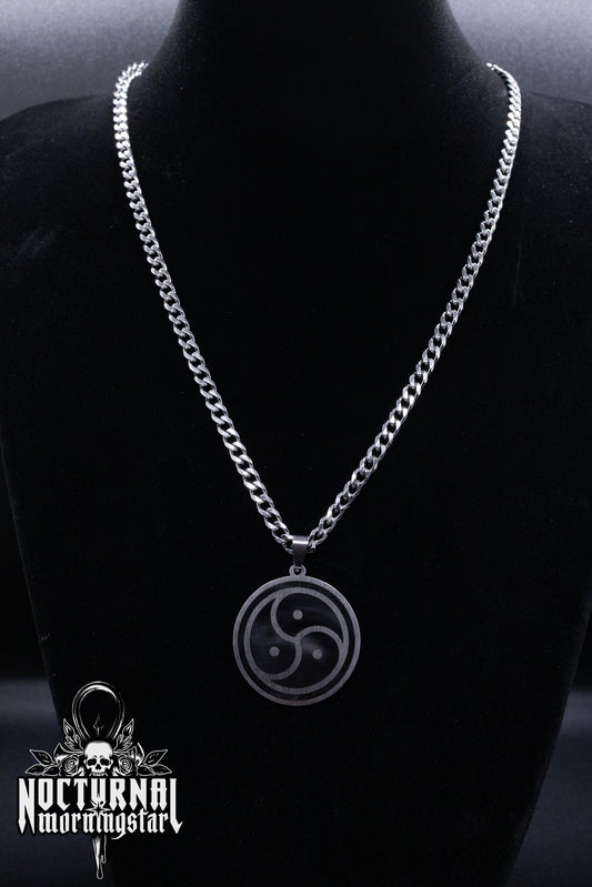Black Triskelion Flat Chain Necklace